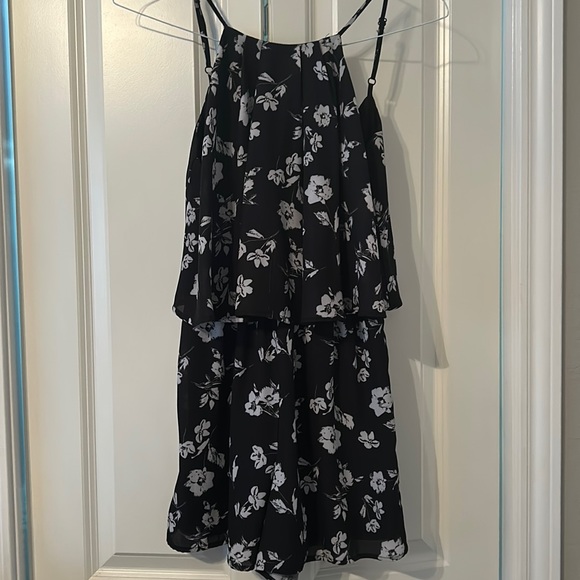 black and white romper - Picture 1 of 2